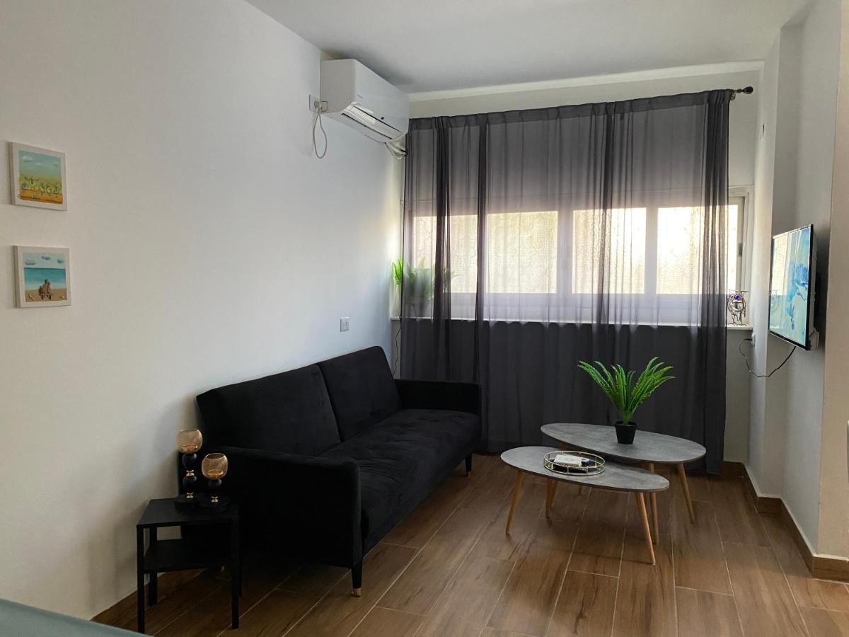 Rousso'S House Apartment เอลัต ภายนอก รูปภาพ